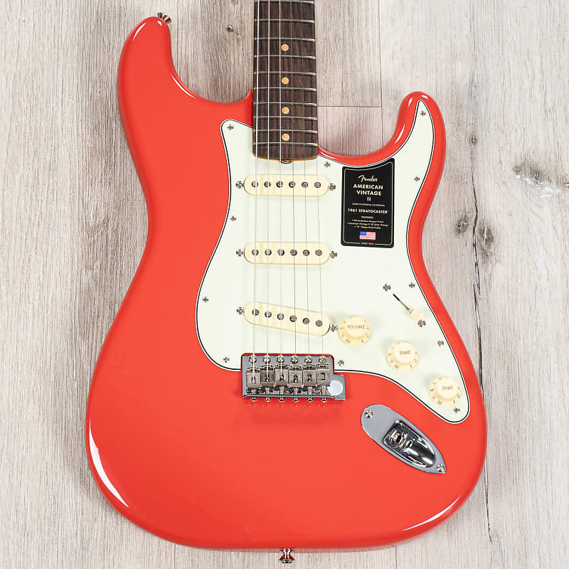 Электрогитара Fender American Vintage II 1961 Stratocaster Guitar, Rosewood, Fiesta Red