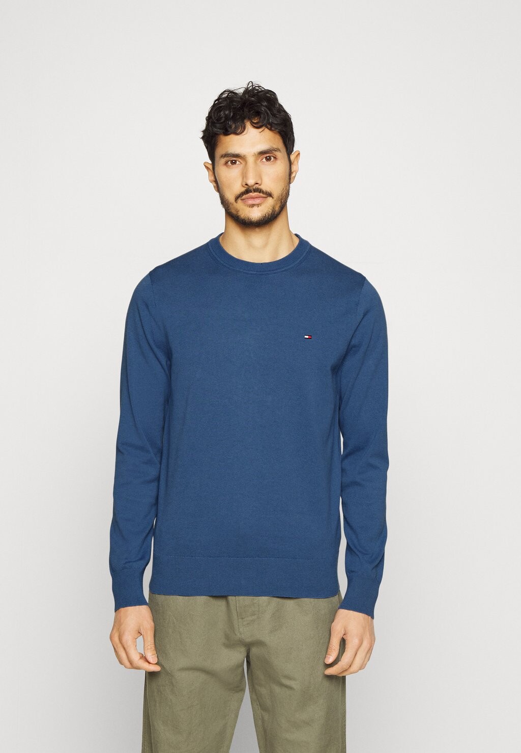 

Свитер Tommy Hilfiger