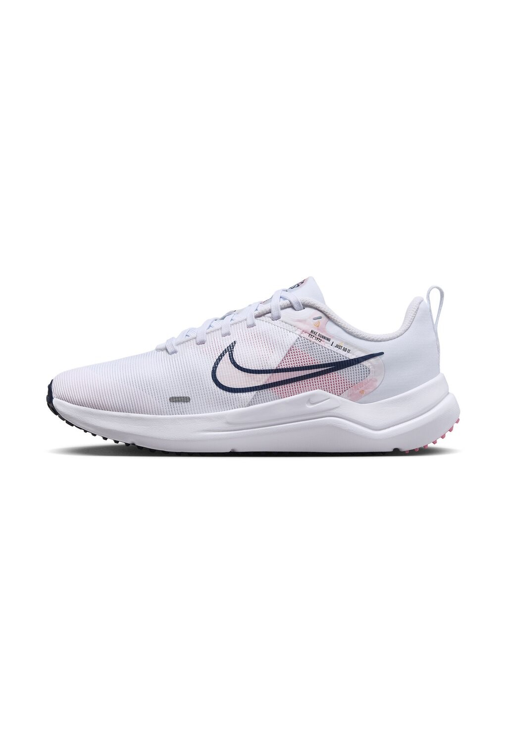 

Кроссовки Nike
