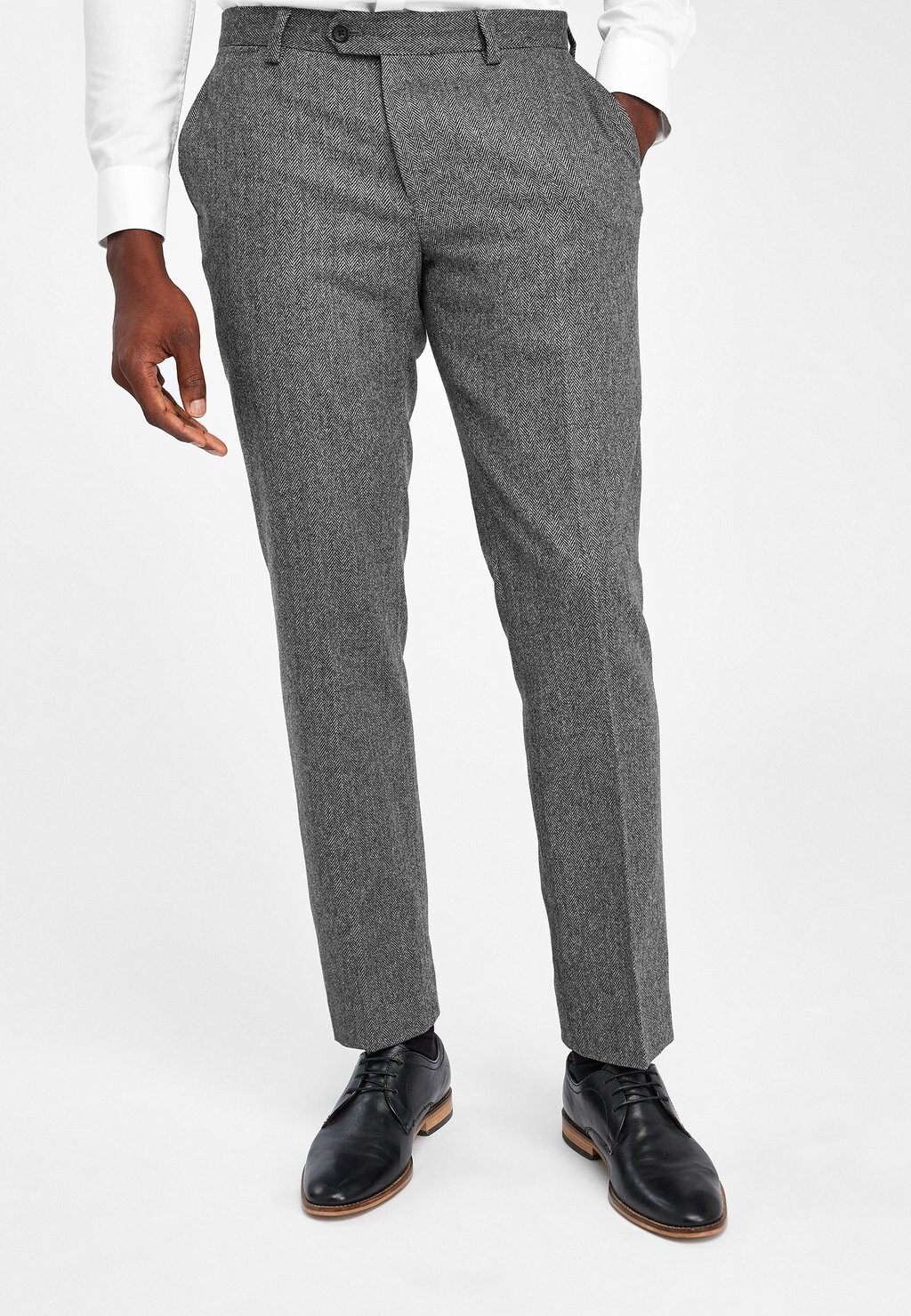 

Брюки Tailored Fit Herringbone Trousers Regular Fit Next, цвет grey