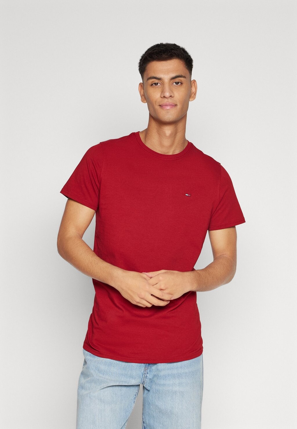 

Базовая футболка ФУТБОЛКА ORIGINAL Tommy Jeans, красный магма
