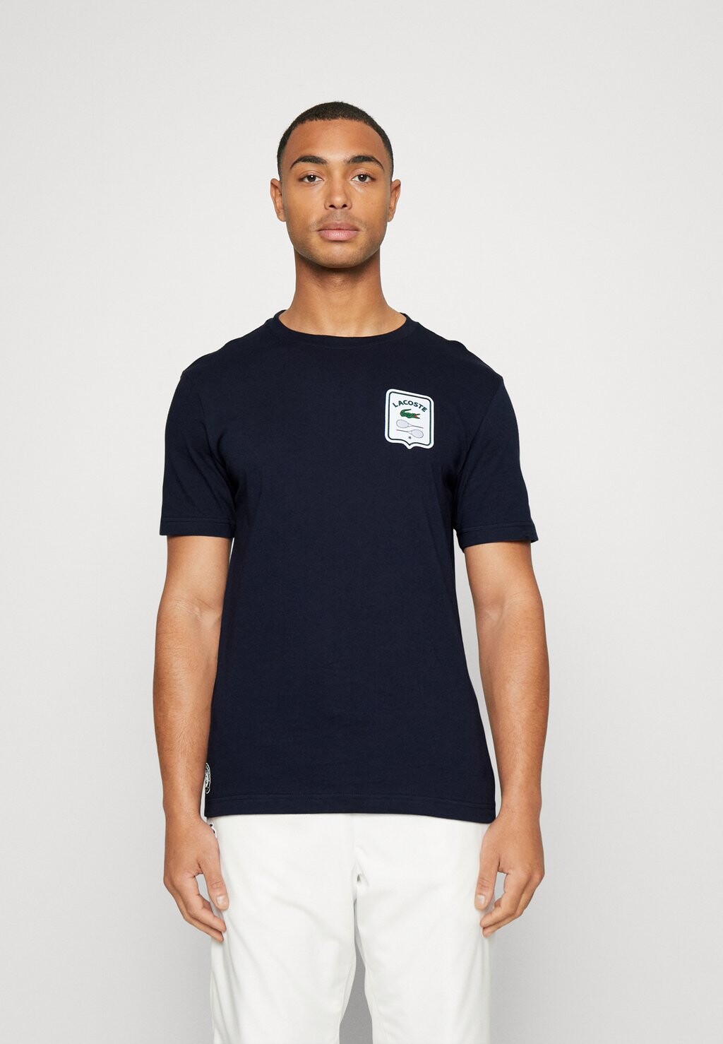 

Футболка Lacoste