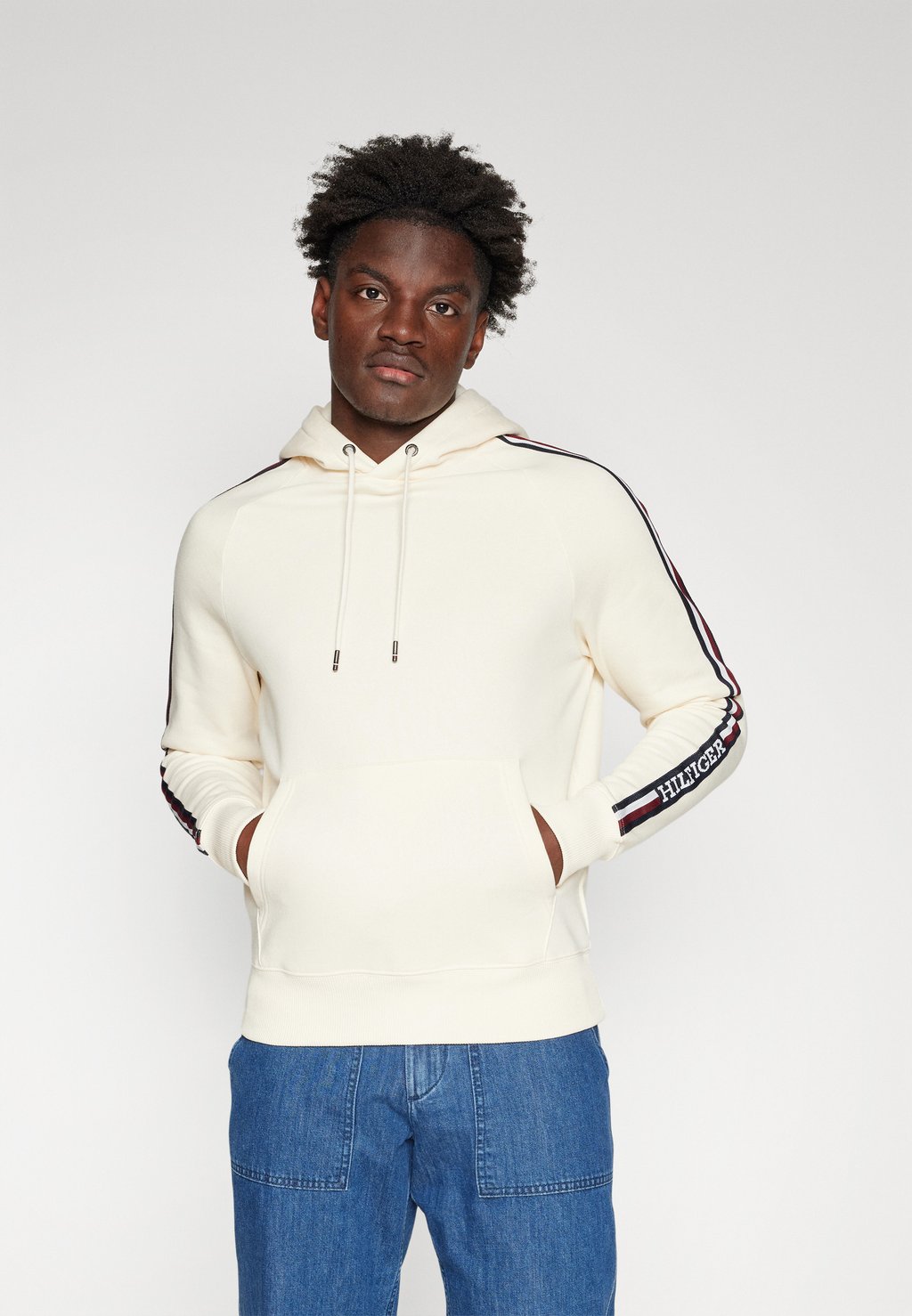 

Толстовка GLOBAL STRIPE HOODIE Tommy Hilfiger, цвет calico