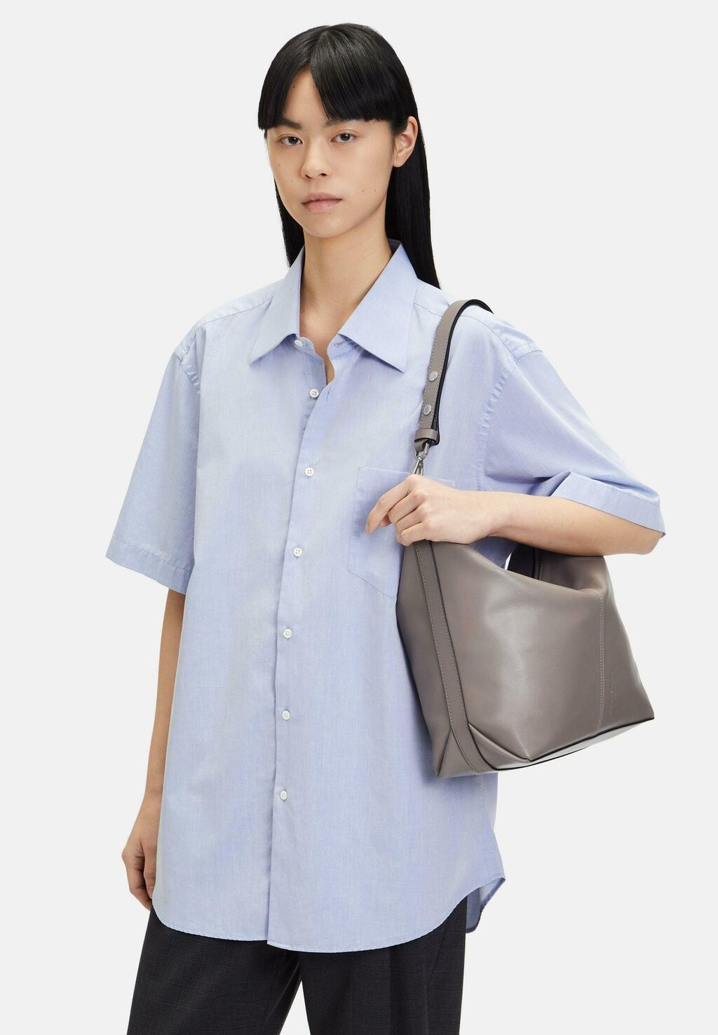 

Сумка PARIS HOBO M MITTELGROSSE Liebeskind Berlin, цвет hellbraun