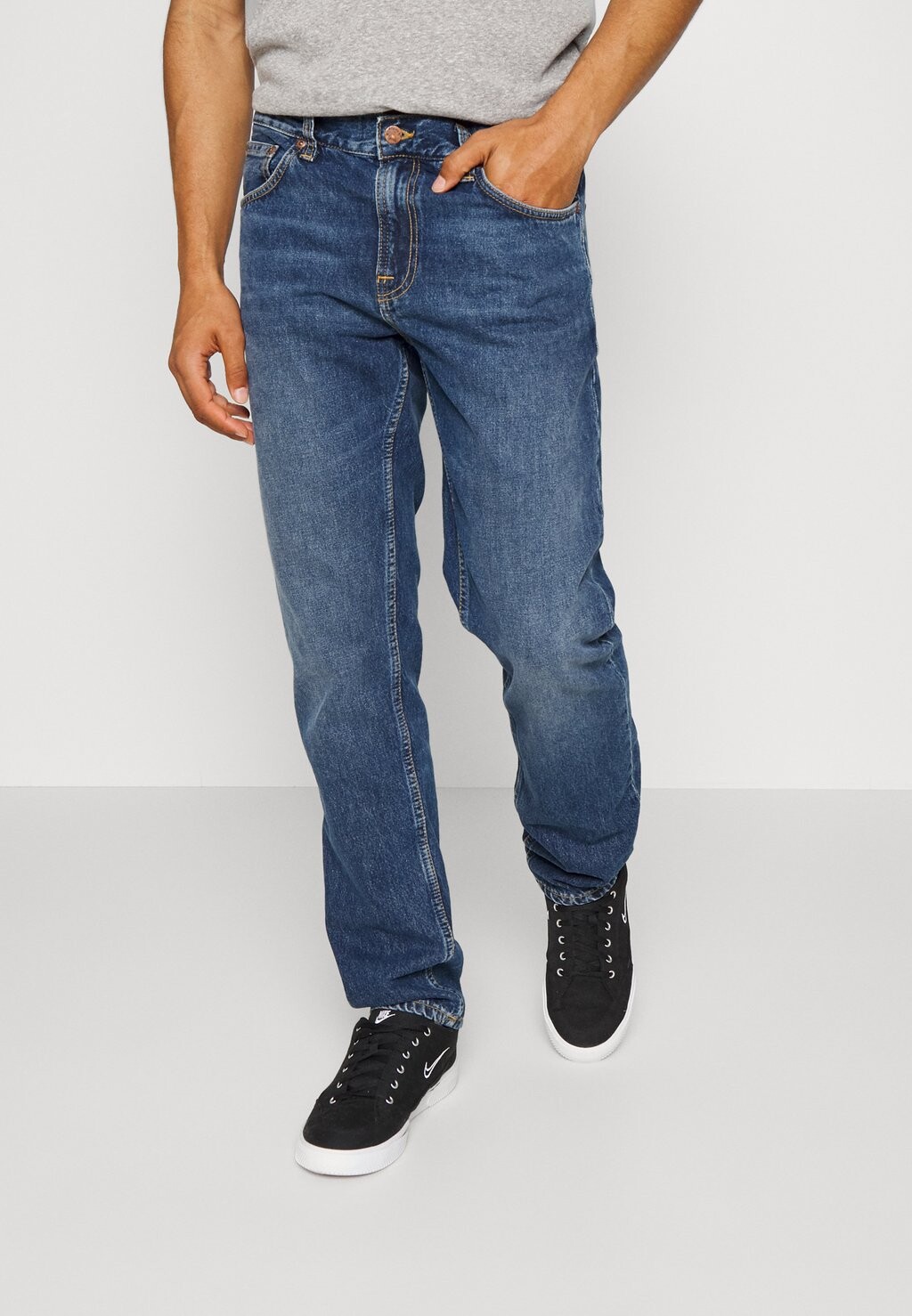 

Джинсы прямого кроя Nudie Jeans