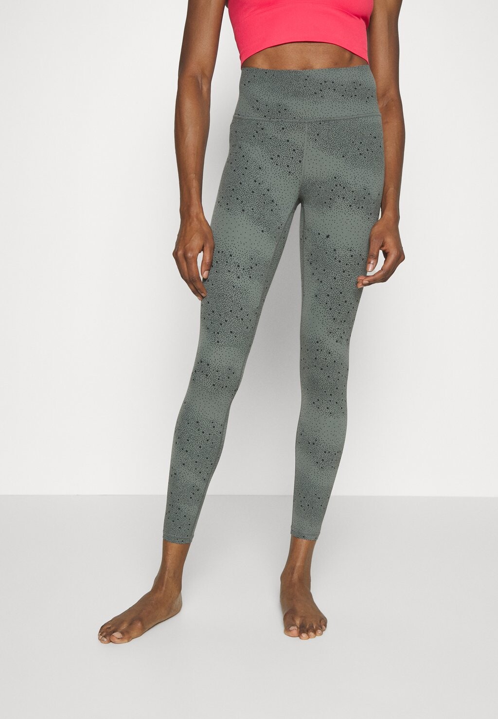 

Тайтсы Athleta, Серый