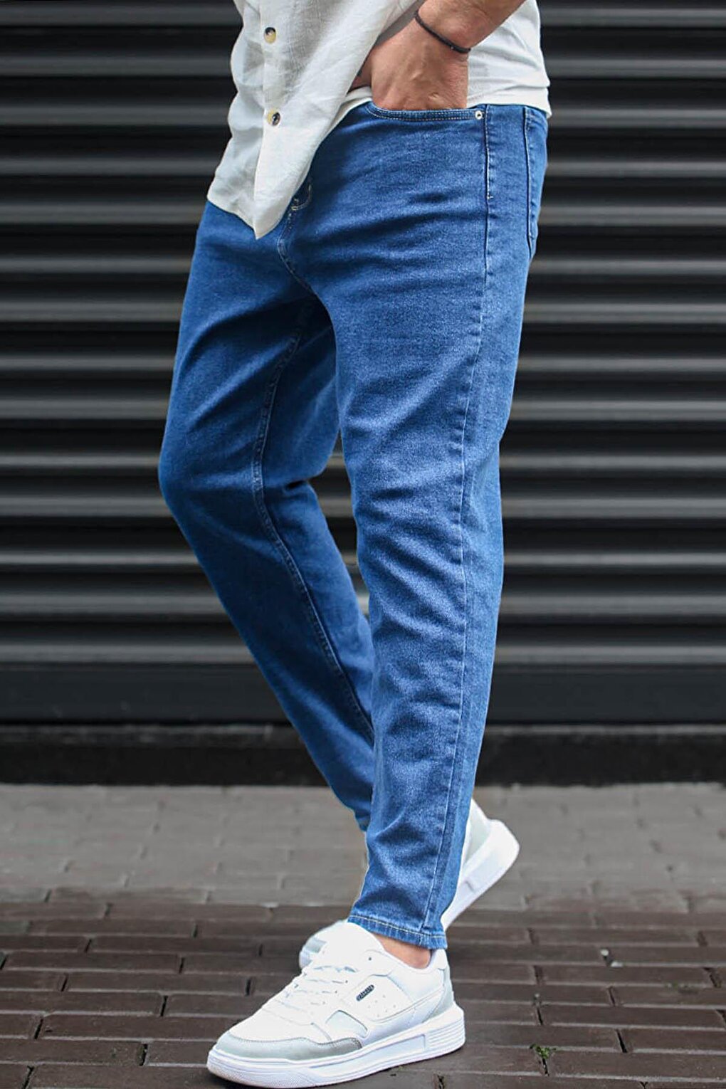 Мужские джинсовые брюки темно-синего стандартного кроя 6375 MADMEXT