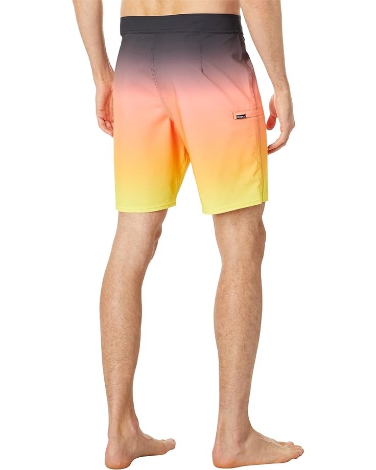 

Шорты для плавания O'Neill Hyperfreak Heat Fade 19" Boardshorts, коралловый