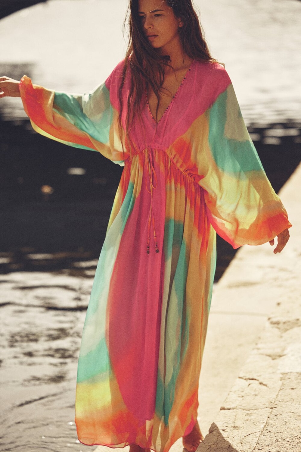 

Платье tie dye с бисером ZARA, разноцветный