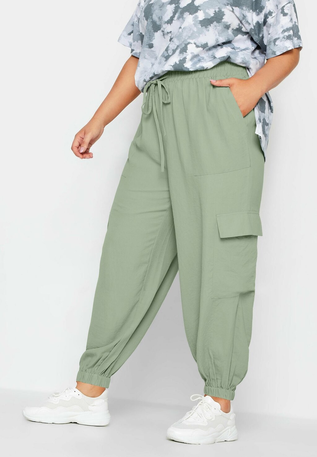 

Брюки-карго Yours Clothing, цвет green