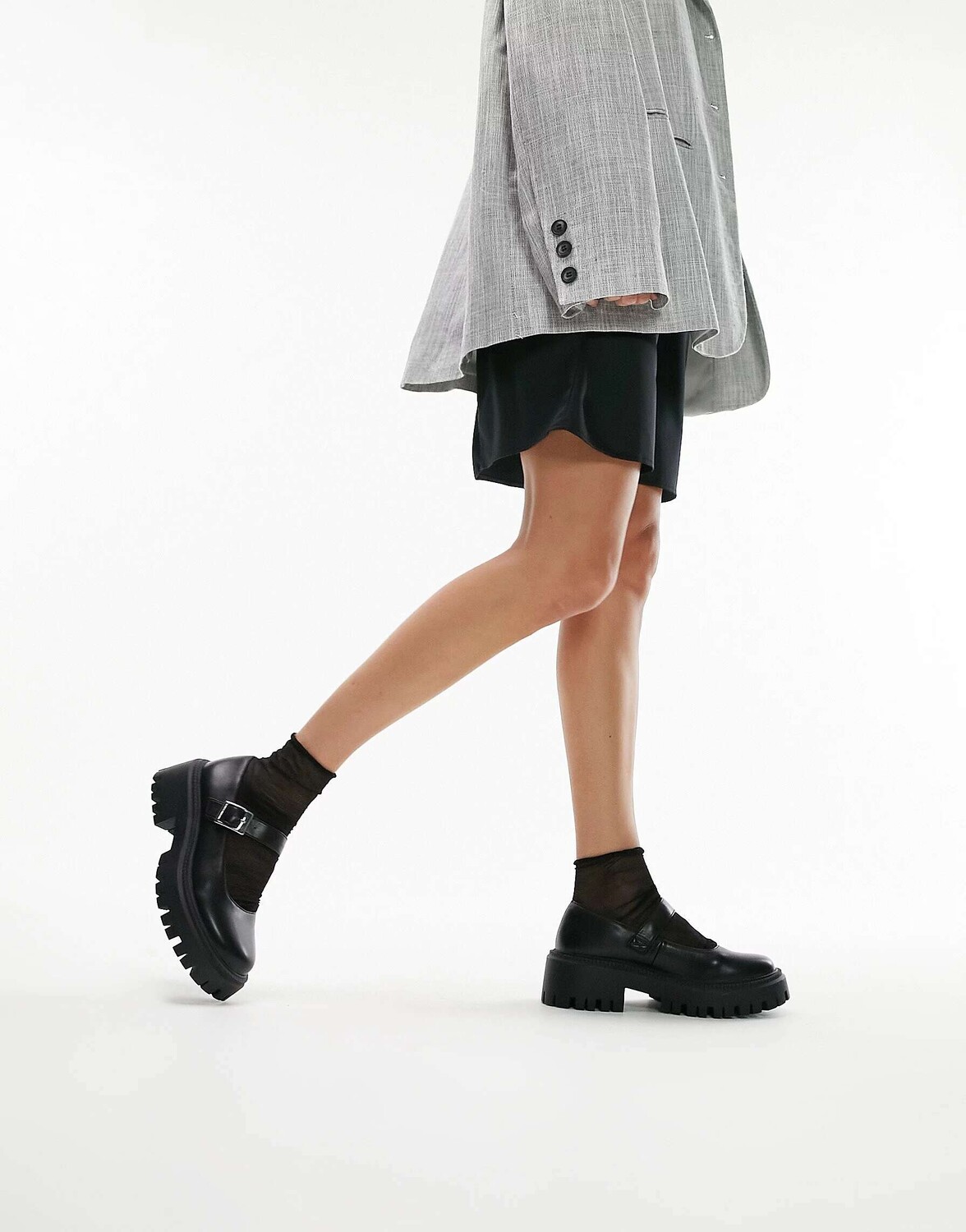 

Черные массивные туфли на плоской подошве с пряжкой Topshop Amy, Черный