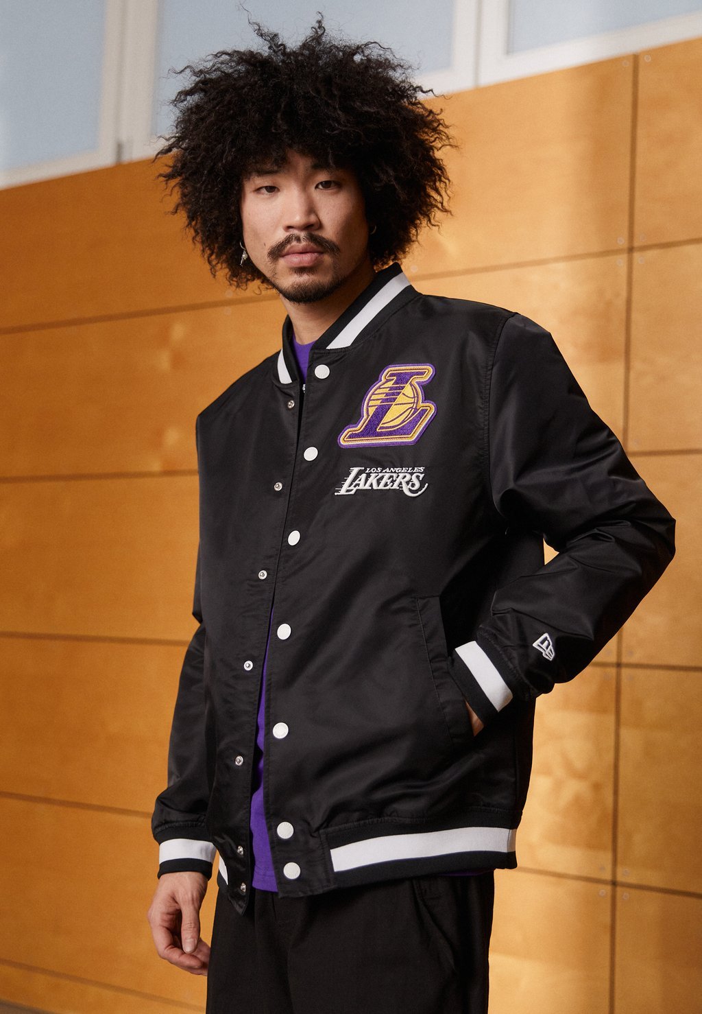 

Team Nba Los Angeles Lakers Logo Select Jacket New Era, черный