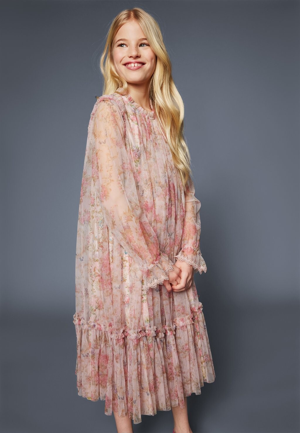 

Летнее платье Floral Wreath Long Sleeve Kids Dress Needle & Thread, розовый