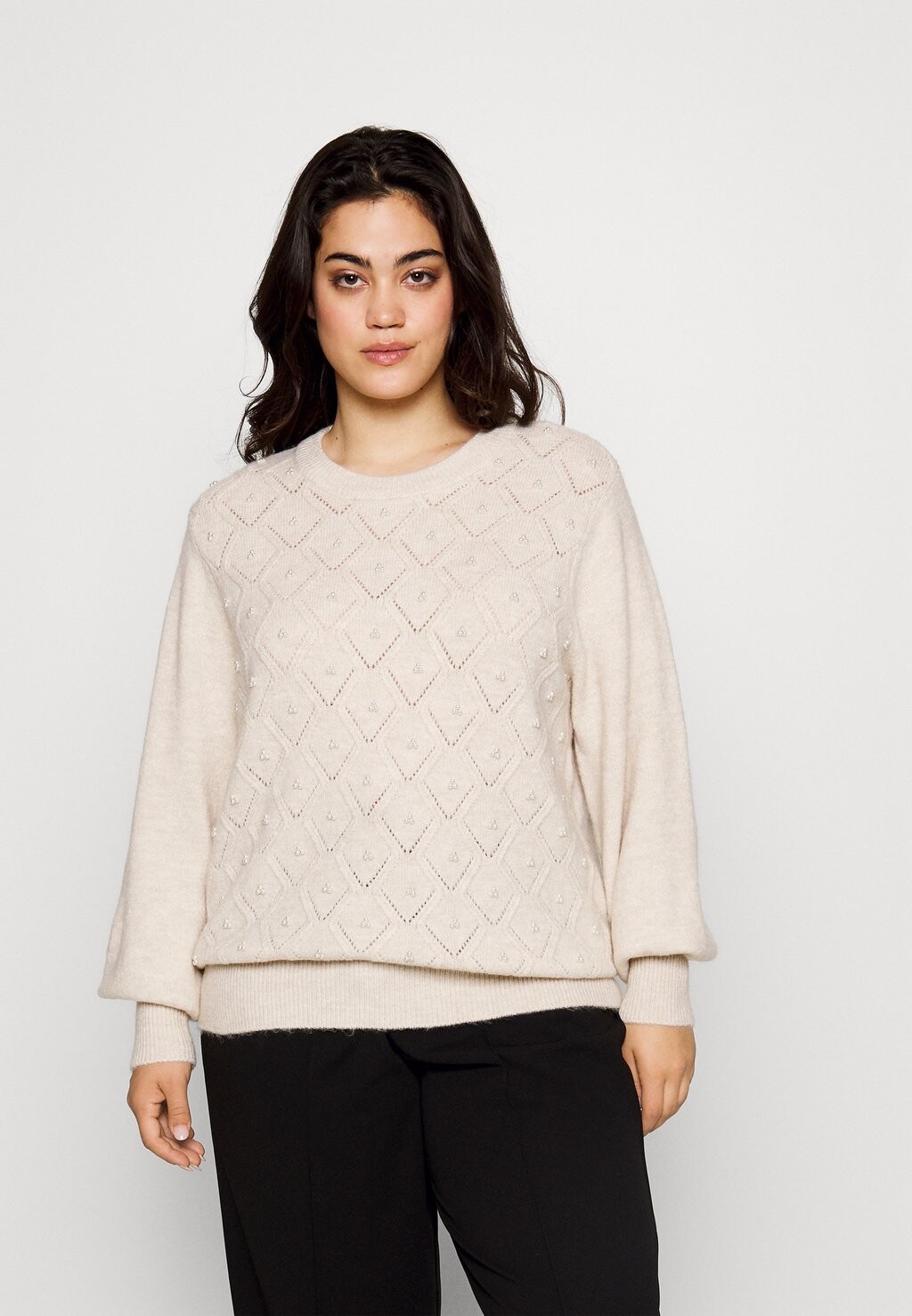 

Свитшот ONLY Carmakoma CARLEANDRA LS ONECK CC, цвет moonbeam melange