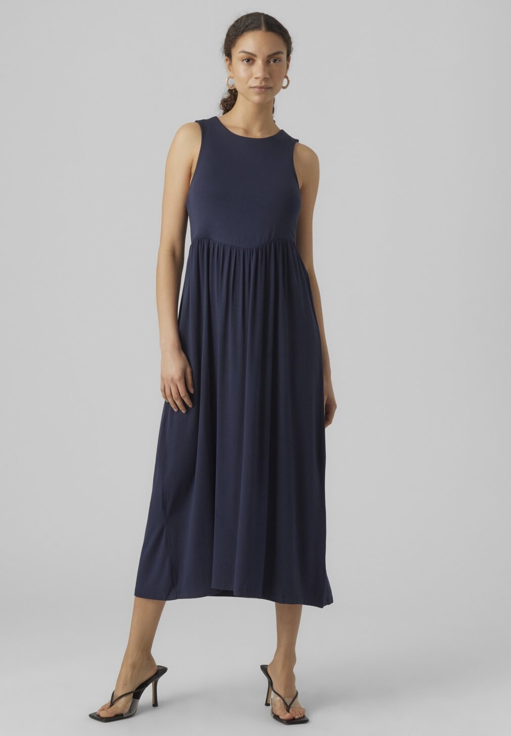 

Летнее платье Vero Moda, темно-синий