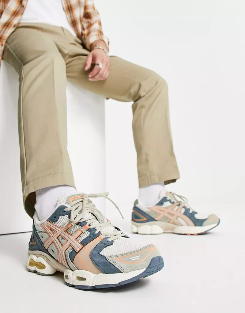 

Бело-розовые и синие кроссовки-унисекс Asics Gel-Nimbus 9