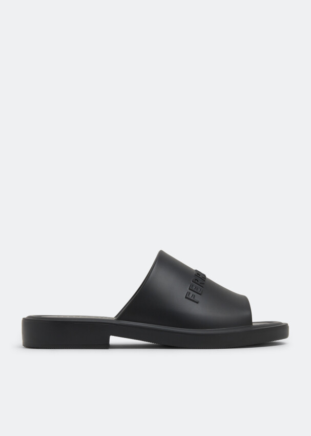 

Сандалии Ferragamo Giuneva Slide, черный
