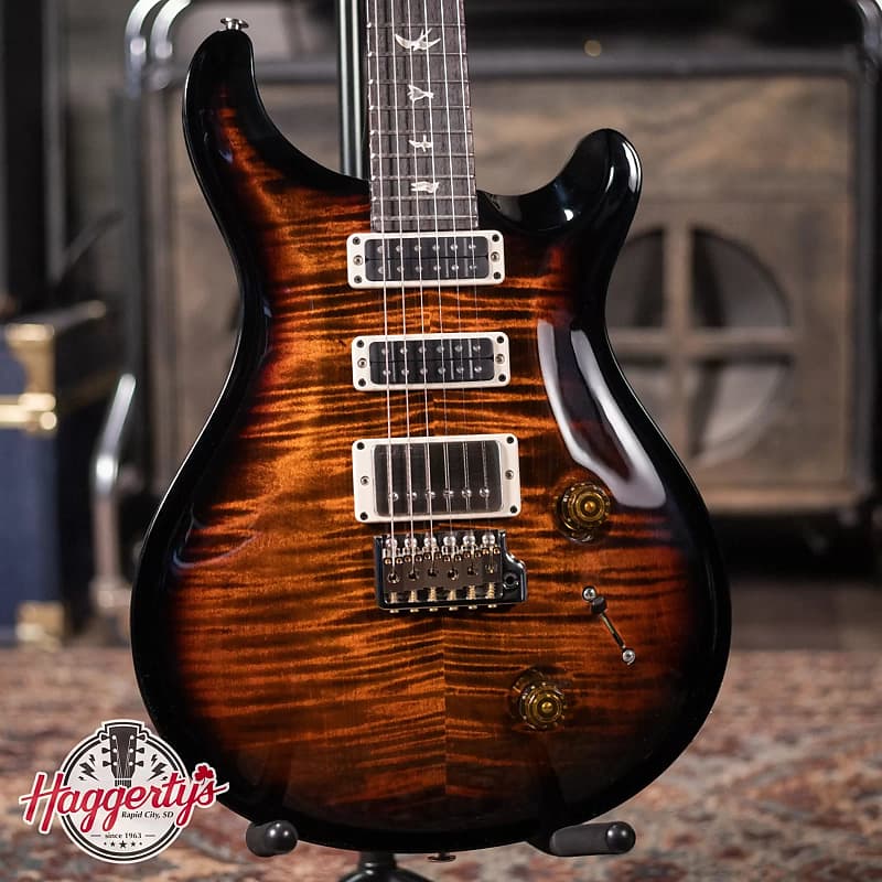 

Электрогитара PRS Studio - Black Gold Smokewrap with Hardshell Case