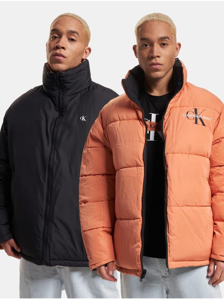 

Демисезонная куртка CALVIN KLEIN JEANS, черный