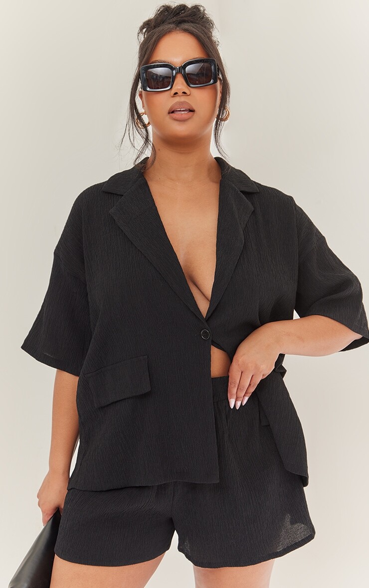 

PrettyLittleThing Черные льняные шорты Plus с текстурой