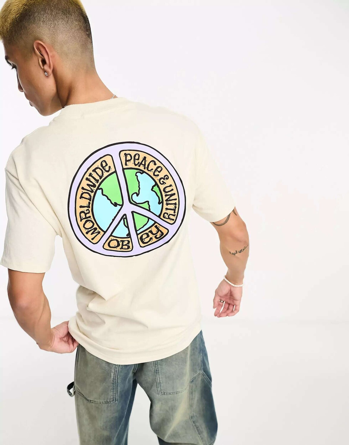 

Белая футболка Obey персикового цвета и единства, Белый
