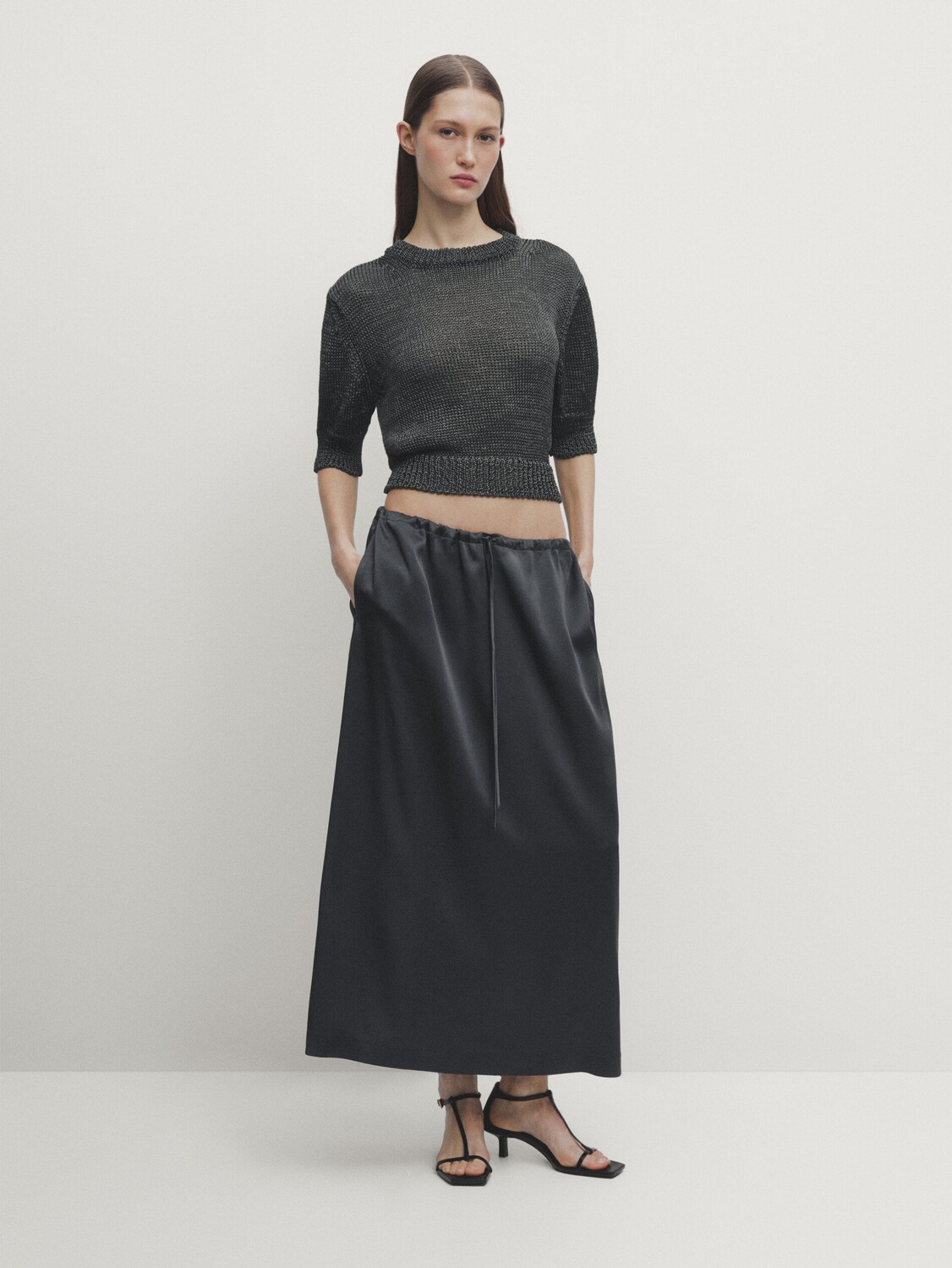 

Атласная юбка миди Massimo Dutti, серый