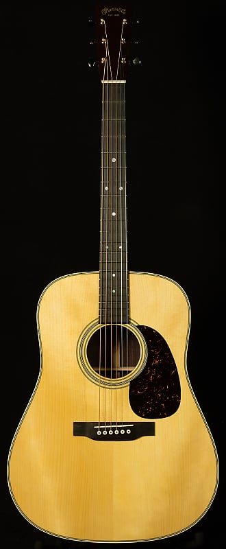 Акустическая гитара Martin Guitars Custom Shop D-28