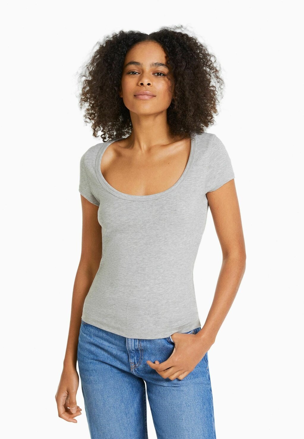 

Базовая футболка Bershka, Серый