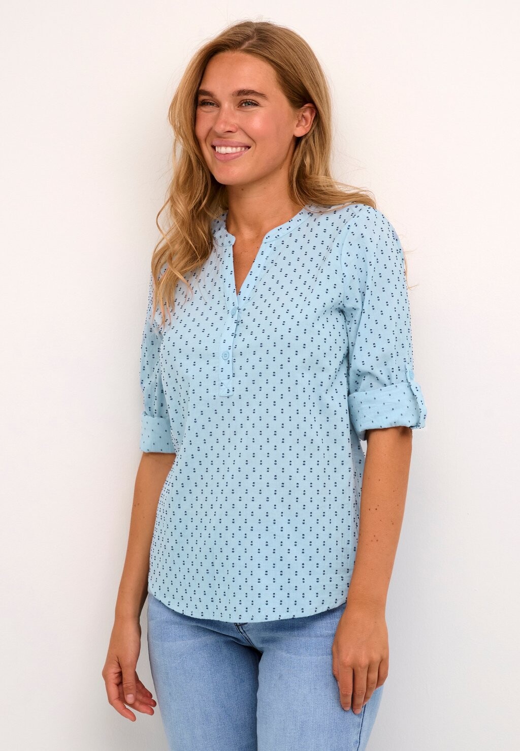 

Блузка KASILONA Kaffe, цвет faded denim midnight dot
