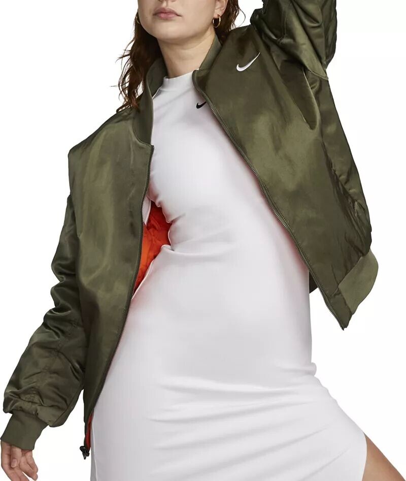 

Женский двусторонний университетский бомбер Nike Sportswear