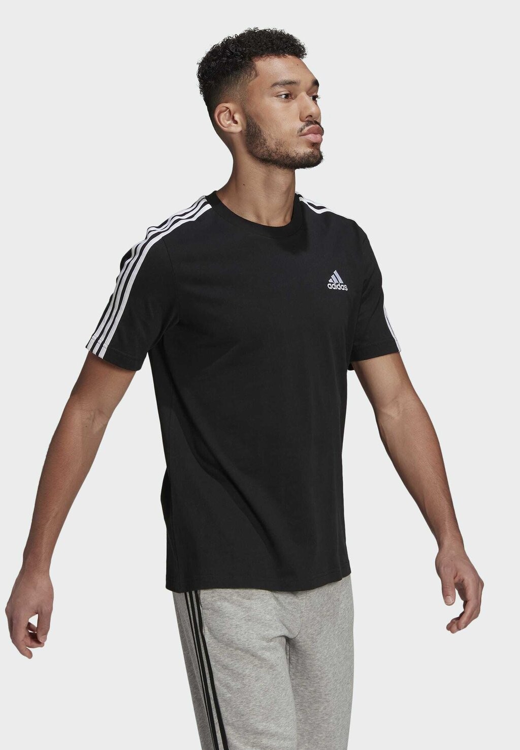 

Футболка с принтом Essentials Adidas, цвет black/white