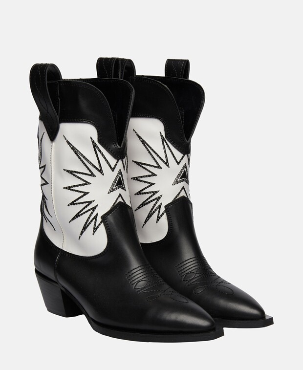 

Телячьи сапоги Shoeby, черный