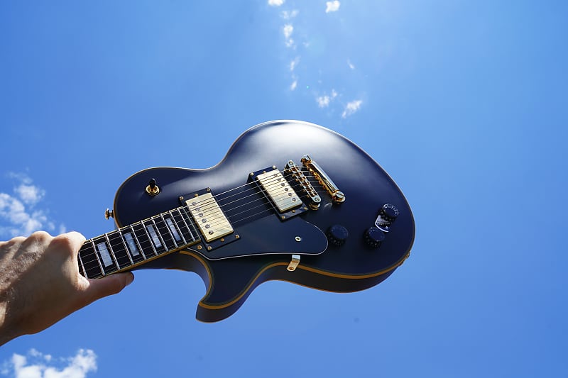 Электрогитара Schecter DIAMOND SERIES Solo-II Custom Aged Black Satin Left Handed 6-String Electric Guitar