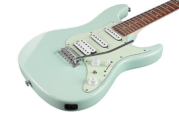 

Электрогитара Ibanez 6 String Standard Electric Guitar Mint Green AZES40MGR