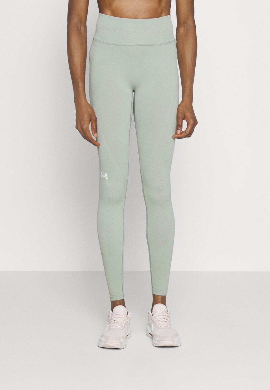 

Тайтсы Under Armour, зеленый/белый
