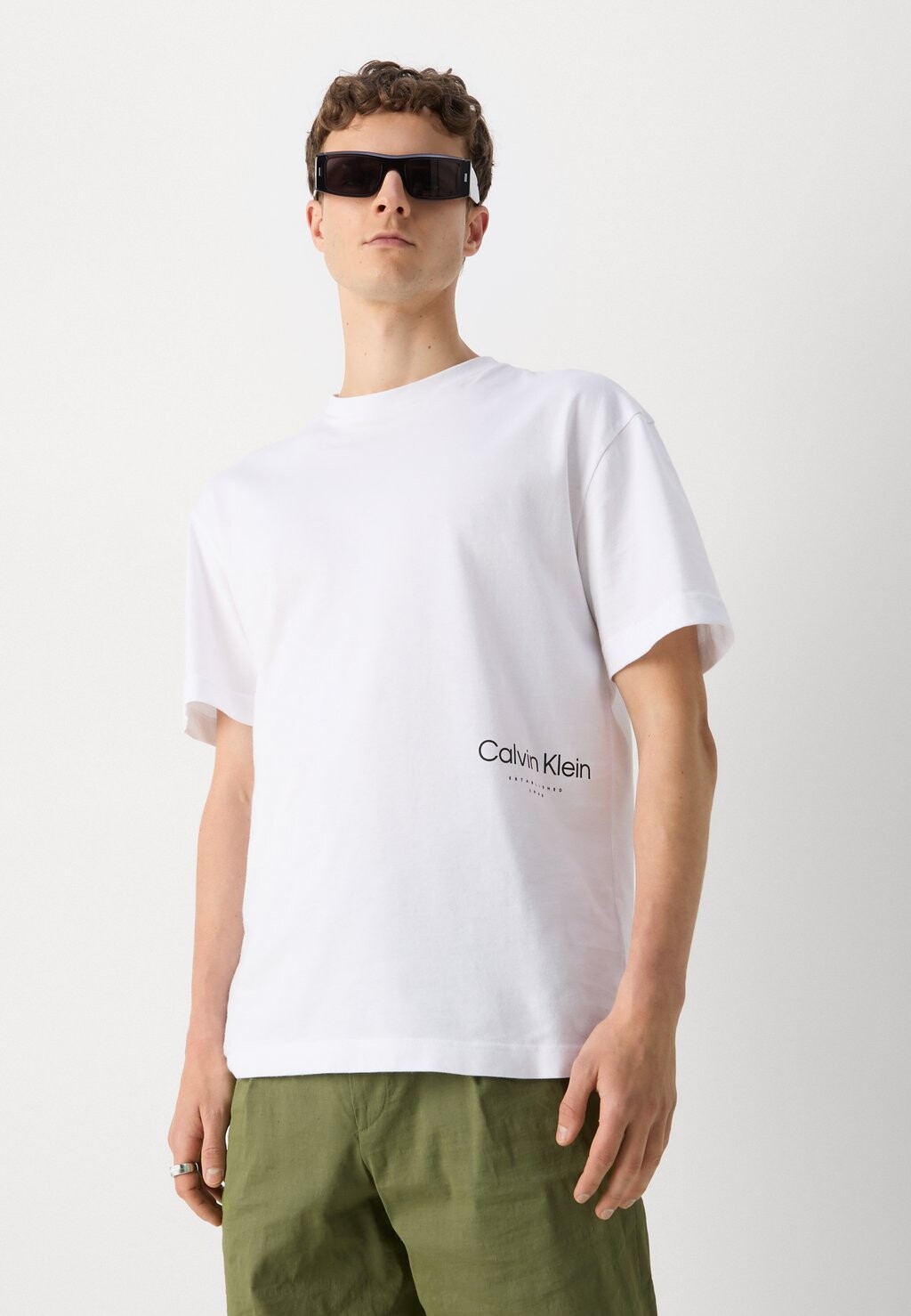 

Футболка с набивным рисунком Off Placement Logo Calvin Klein, ярко-белая