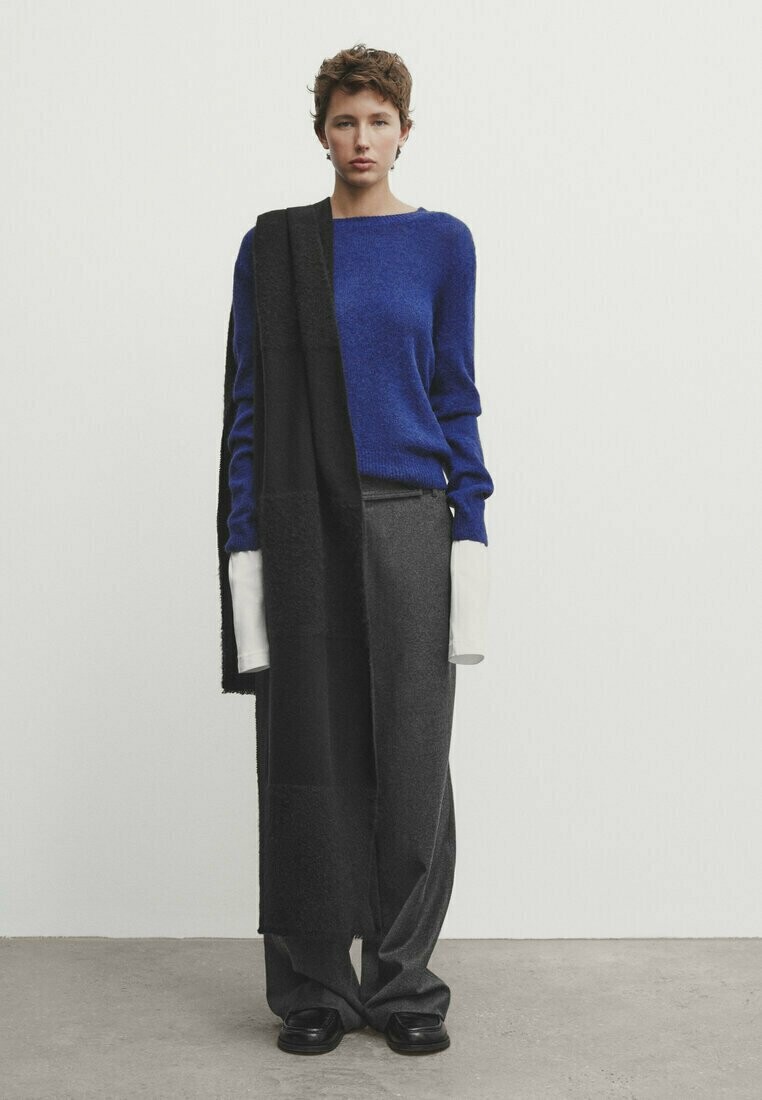 

Свитер Crew Neck Massimo Dutti, цвет royal blue