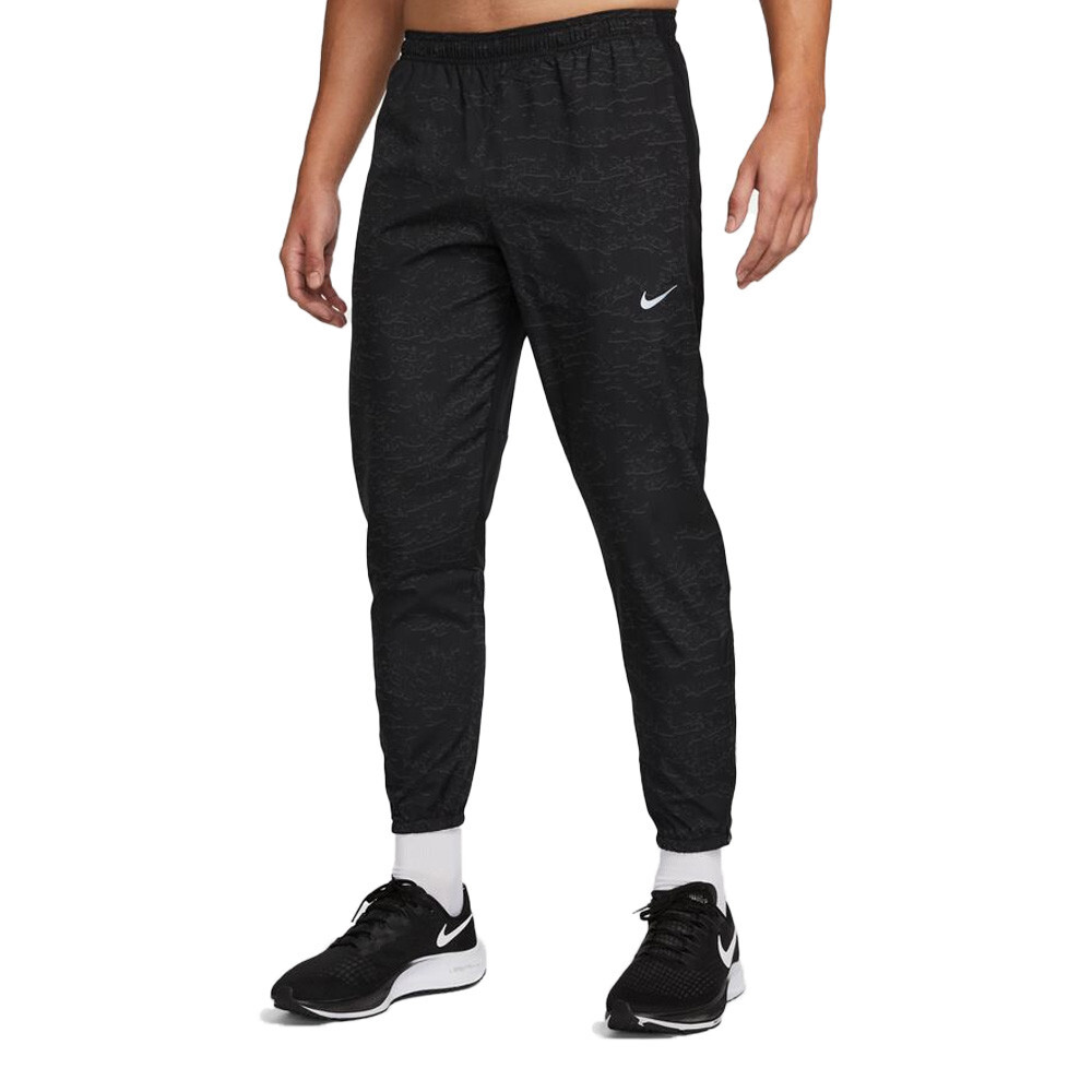 

Спортивные брюки Nike Dri-FIT Run Division Challenger Woven Running, черный