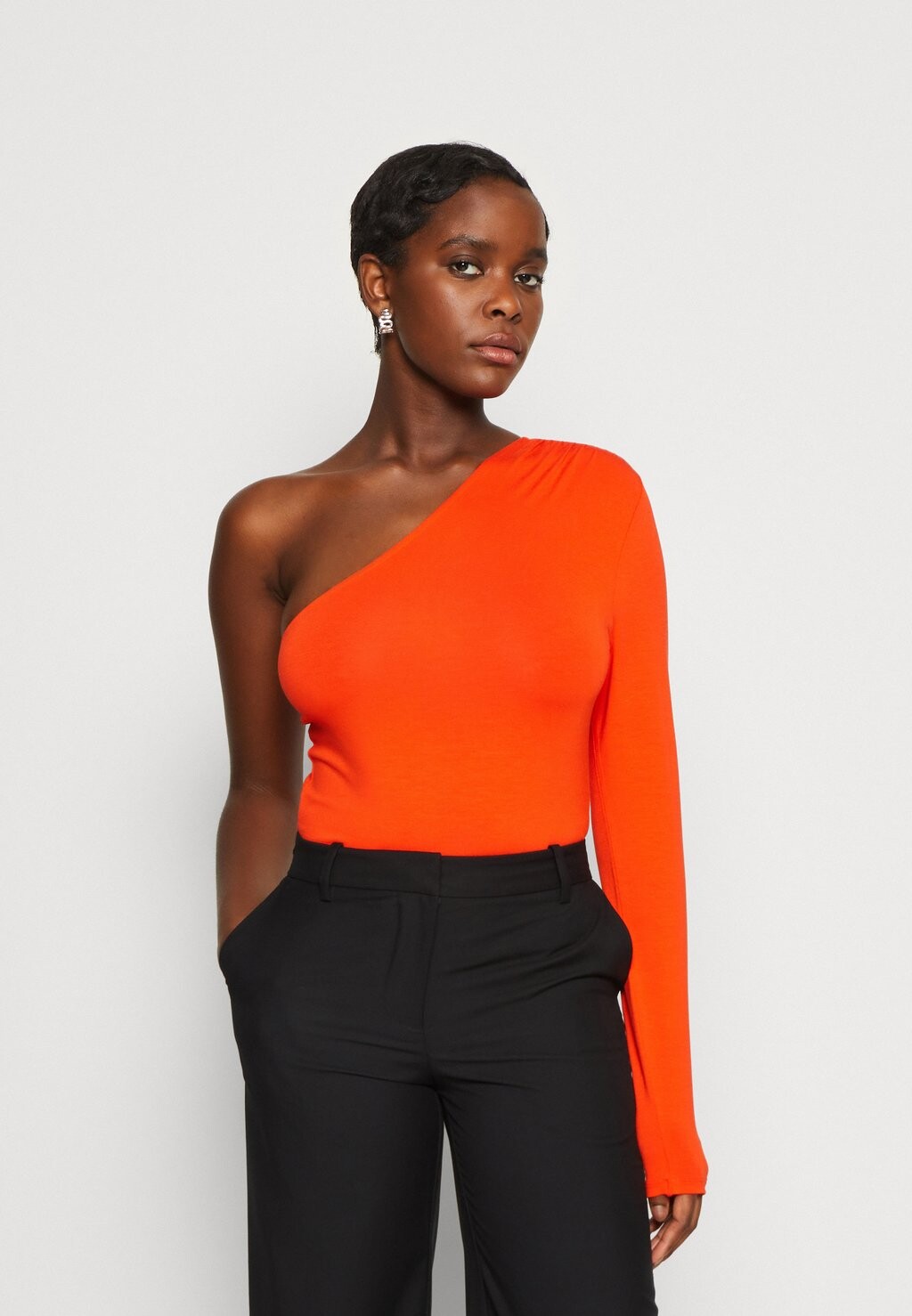 

Рубашка с длинным рукавом Gina Tricot