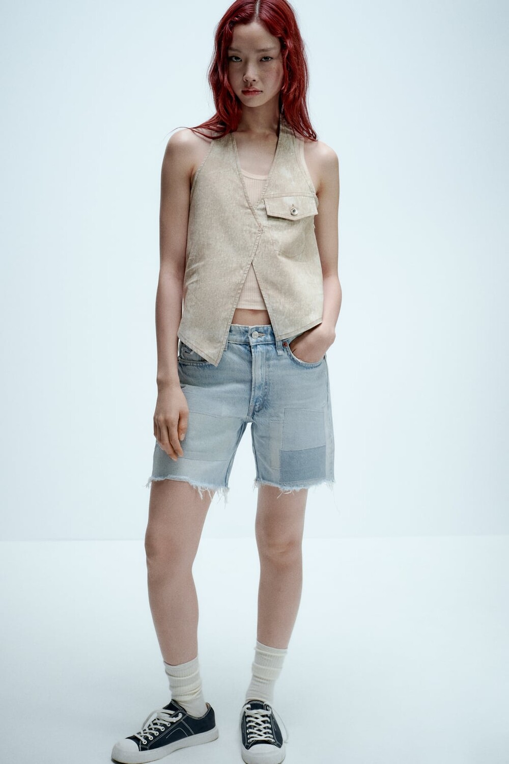 

Шорты trf из денима средней посадки с нашивками ZARA, синий