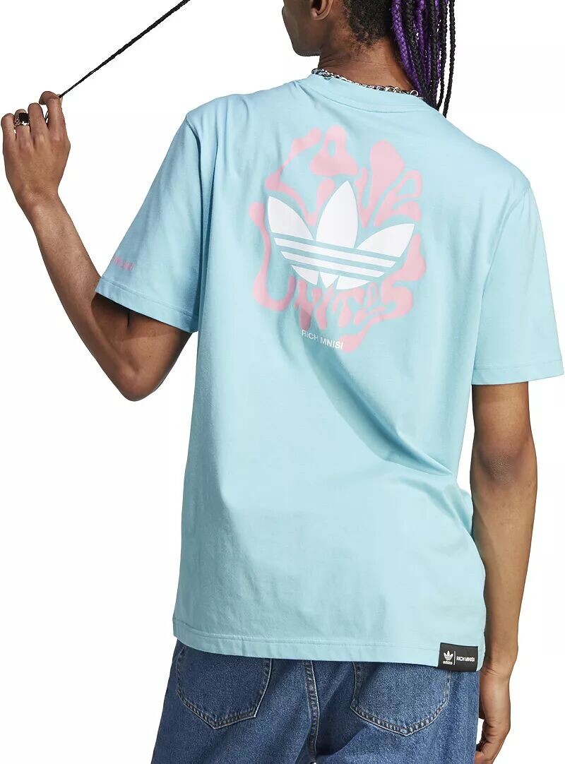 

Мужская футболка с рисунком Adidas Originals PRIDE RM
