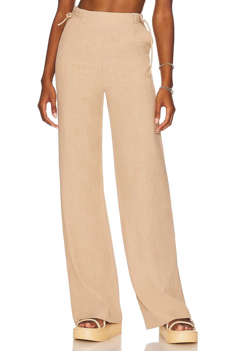

Брюки House of Harlow 1960 x REVOLVE Lisbon, цвет Oatmeal