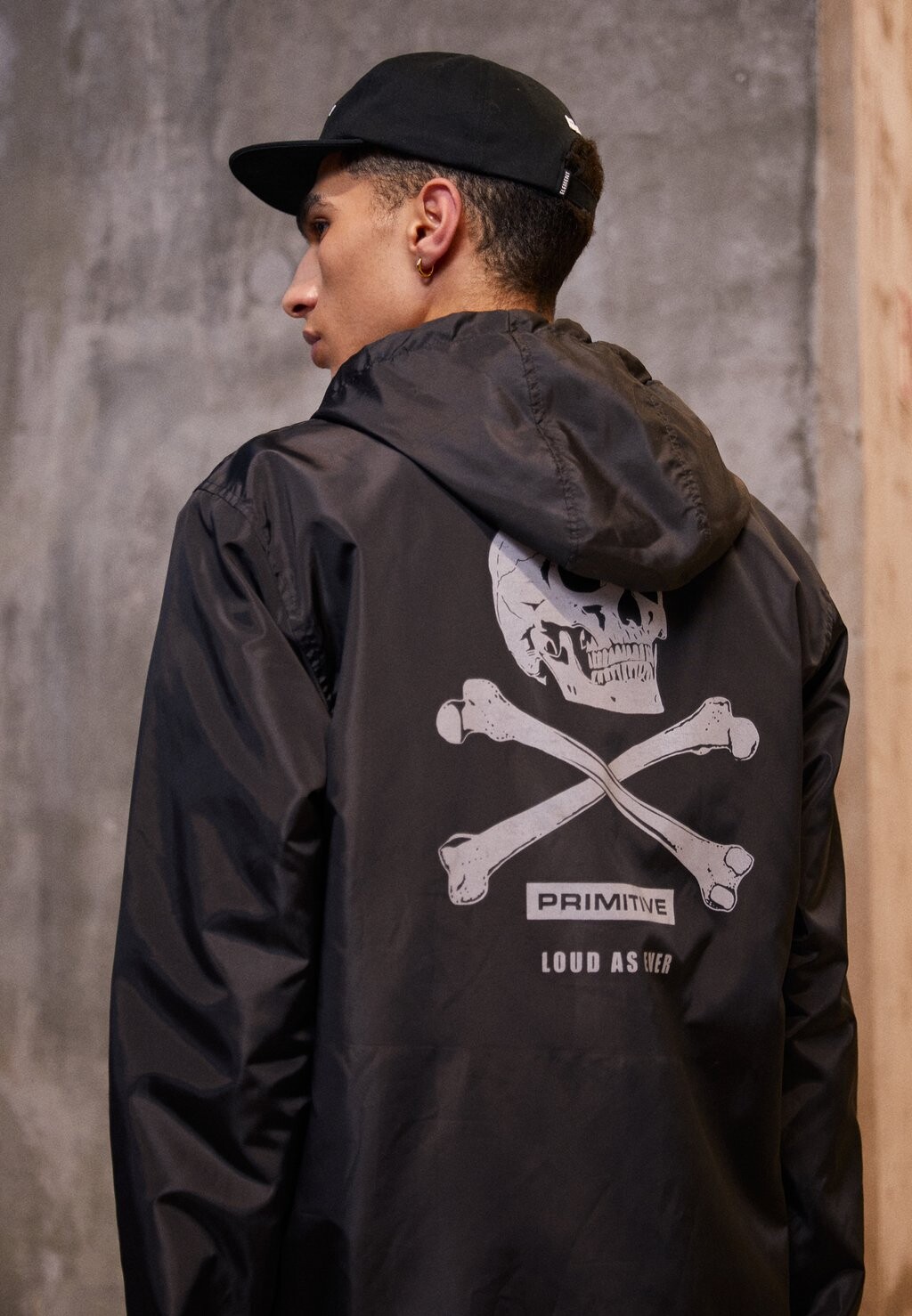 

Ветровка Primitive