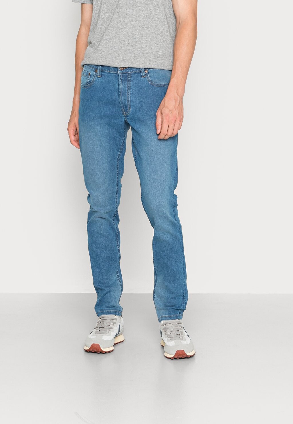 

Джинсы облегающего кроя Denim Project