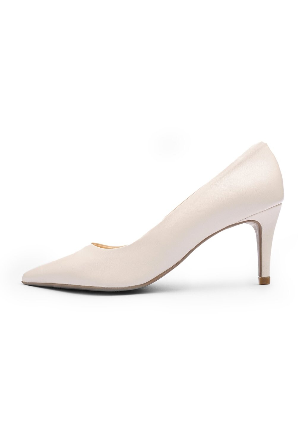 

Туфли Bata, цвет bianco