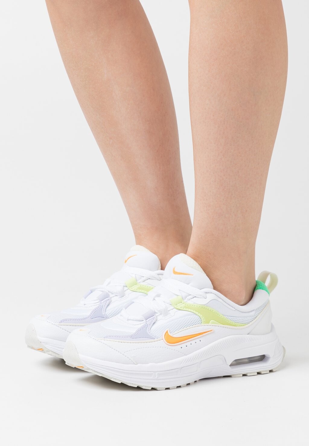 

Кроссовки Nike Wmns Air Max Bliss Unisex, белый / солнечные часы
