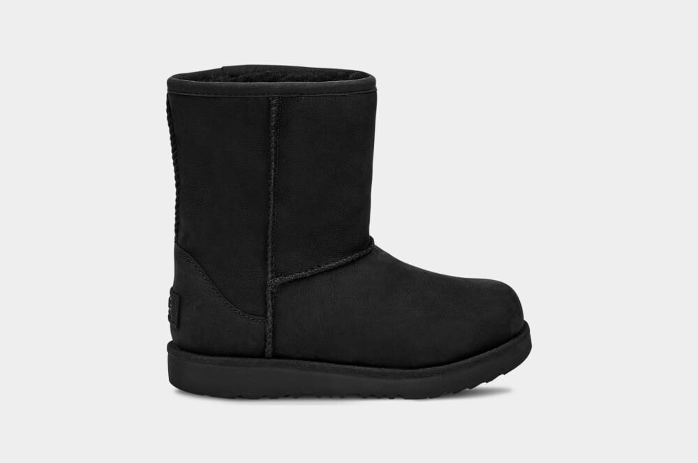 

Сапоги Classic II Weather Short UGG, черный