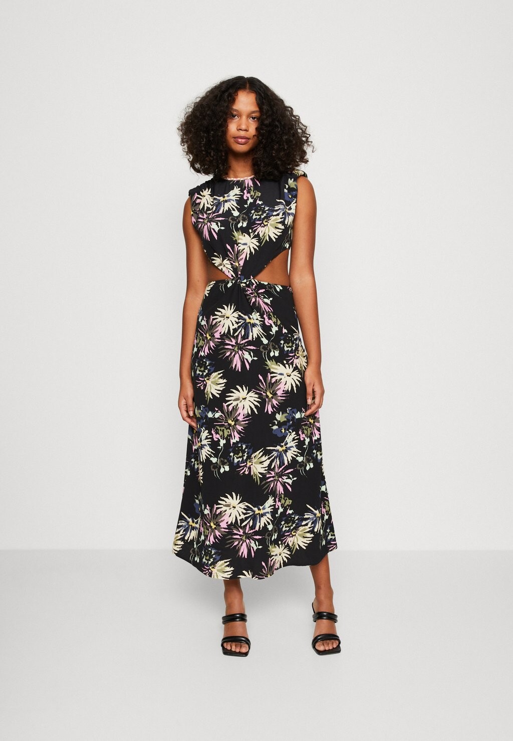 

Платье макси Scotch & Soda, черный