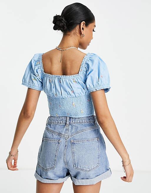 

Синий укороченный топ со сборками и вышивкой Miss Selfridge Petite