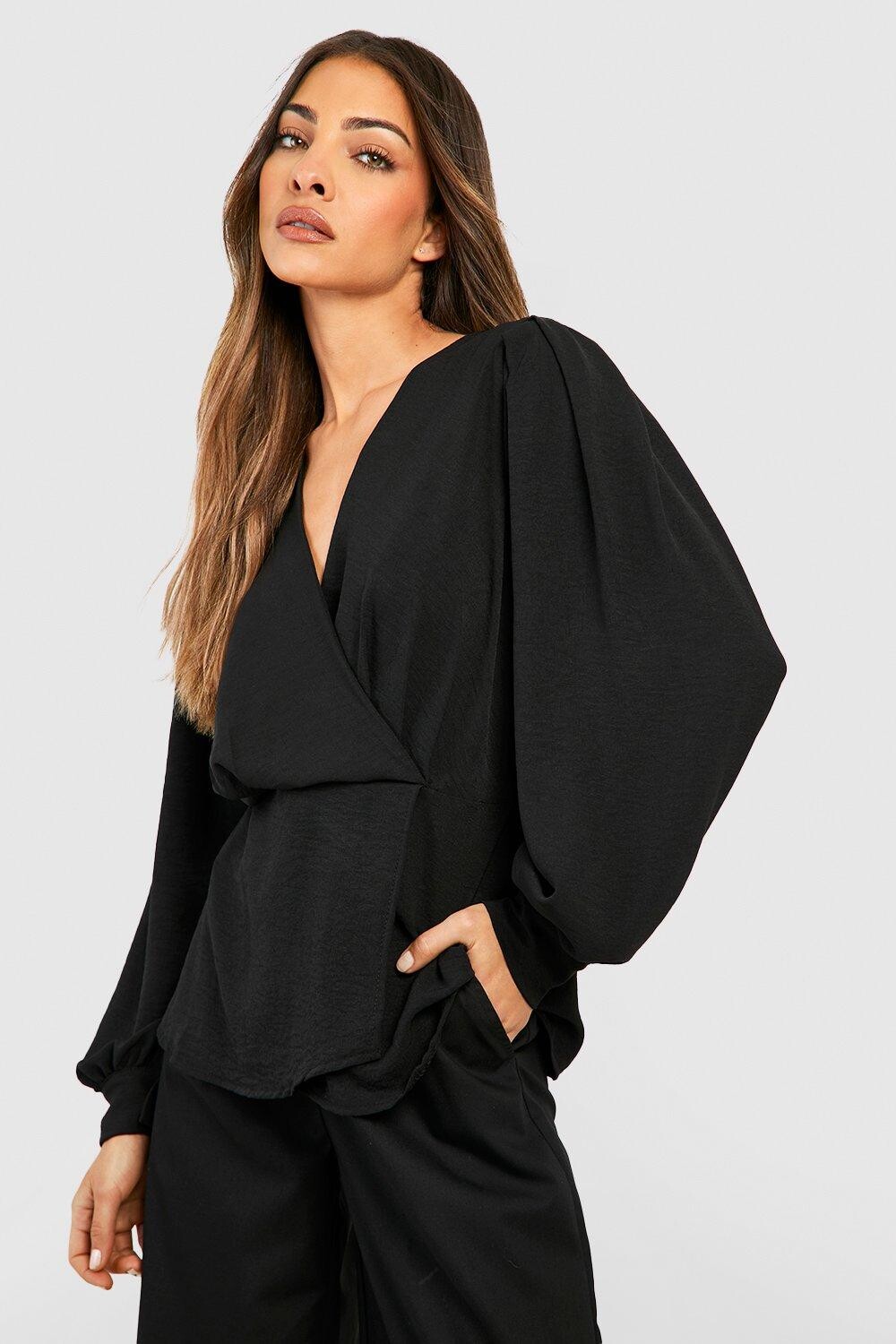 

Блузка с запахом передней части Boohoo, черный